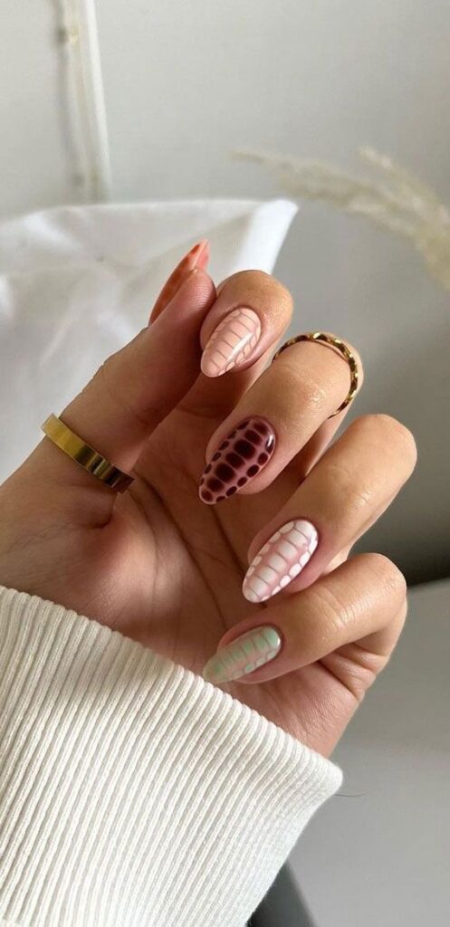 Stunning November Nail Ideas for Fall