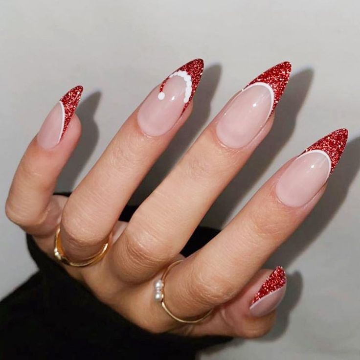 Trendy Christmas Nail Designs
