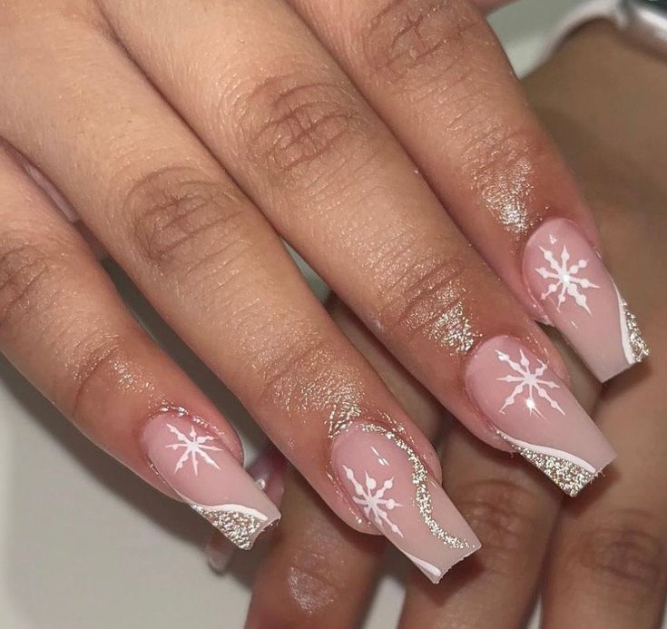 Trendy Christmas Nail Designs